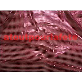 Tissu Lurex Or,Argent,Rouge,Bleu,Vert,Fuschia, en110cm (le metre) Tissu Lurex Or,Argent,Rouge,Bleu,Vert,Fuschia, en110cm (le metre)