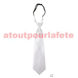 Cravate blanche 
